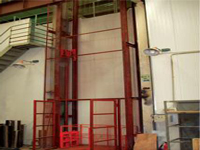 SJT導軌式液壓升降平臺